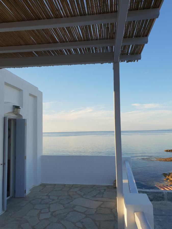 Mandrakia Traditional Waterfront House מראה חיצוני תמונה