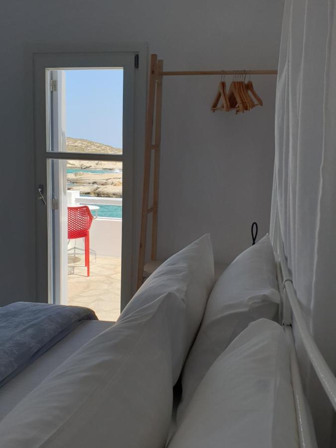 Mandrakia Traditional Waterfront House מראה חיצוני תמונה